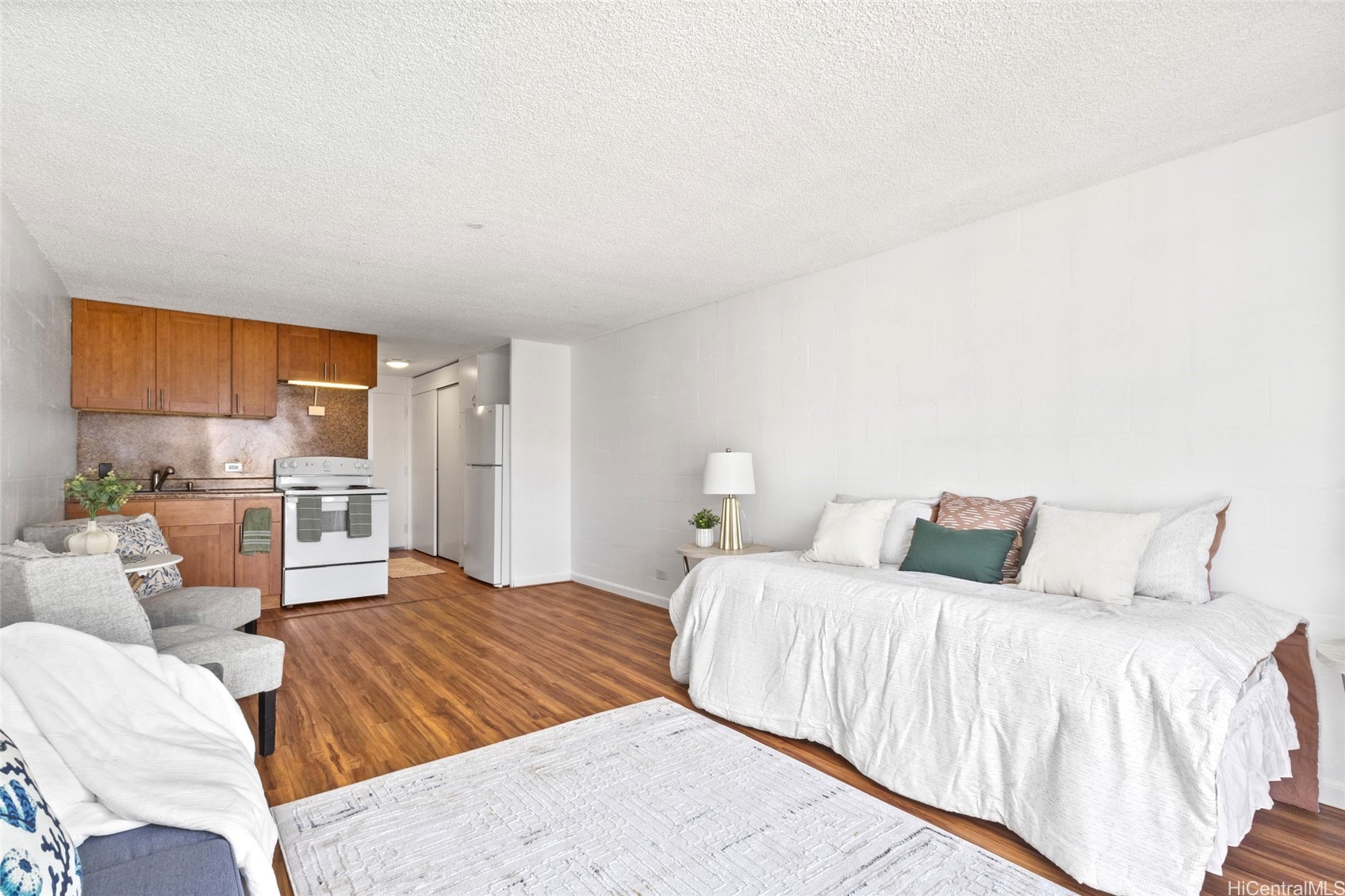 85-175 Farrington Highway C415