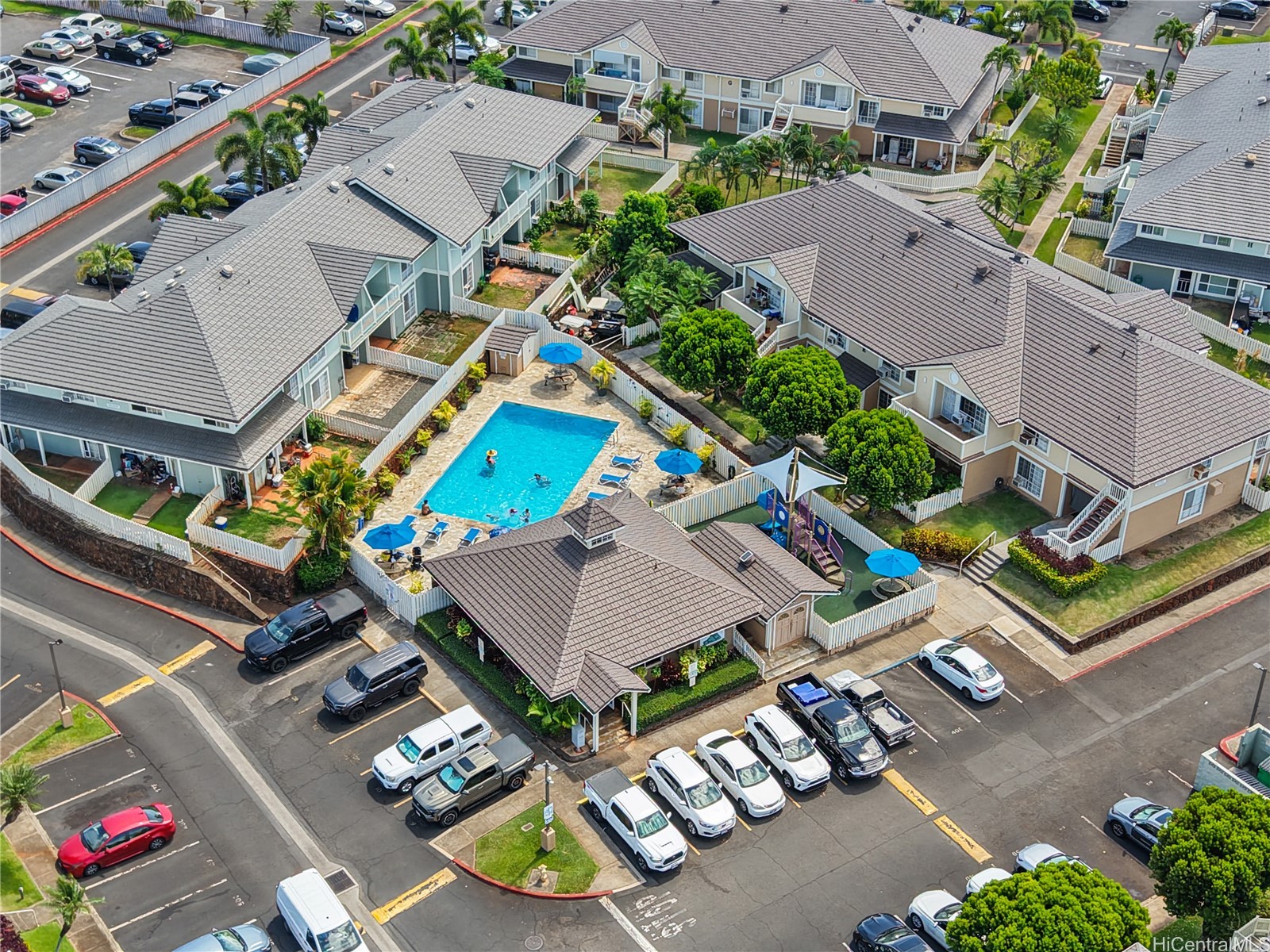 Villages At Waipio The Condominium
