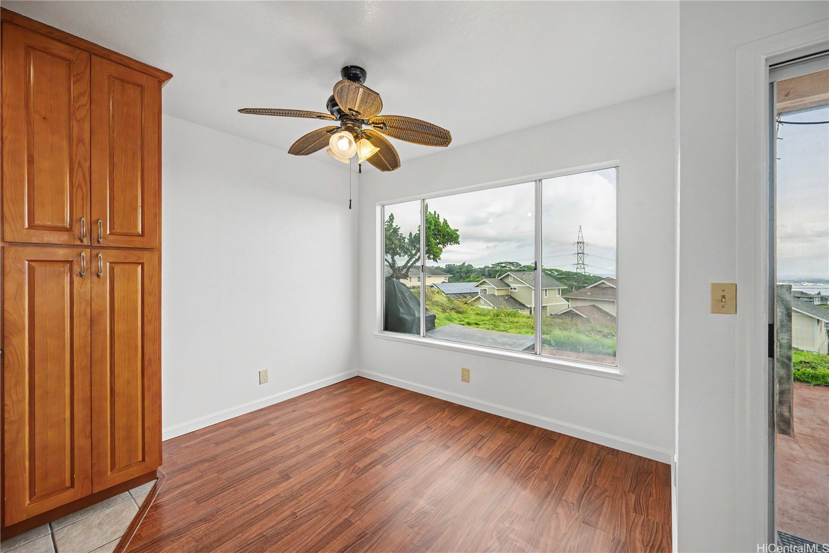 98-1911 Kaahumanu Street N 92
