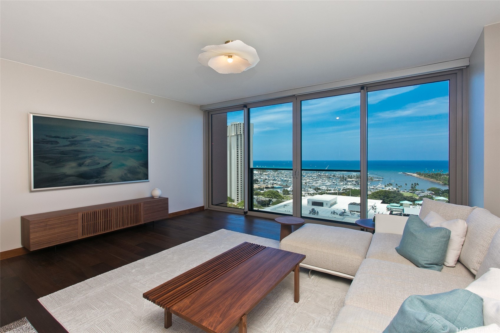 1555 Kapiolani Boulevard 1800