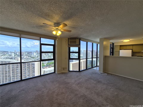 Photo of 930 Kaheka Street #2605, Honolulu, HI 96814 (MLS # 202615549)