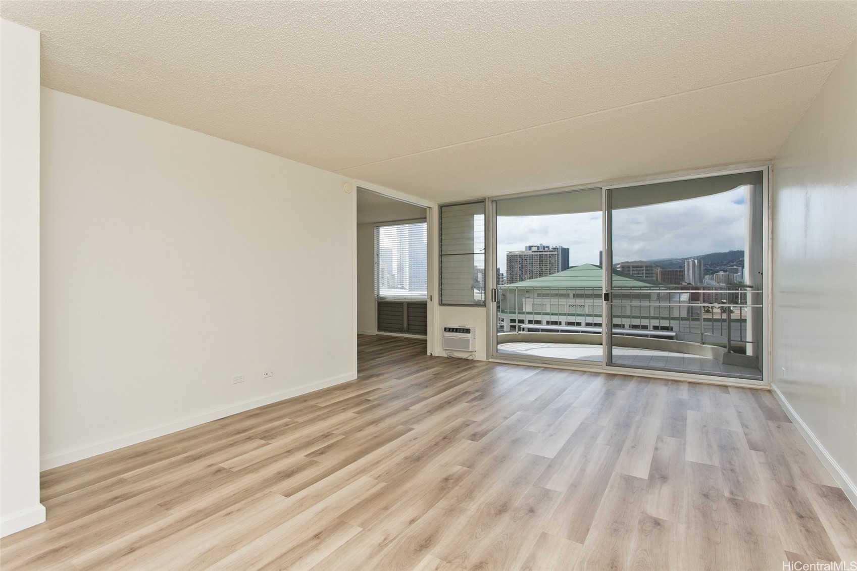 1717 Ala Wai Boulevard 1403