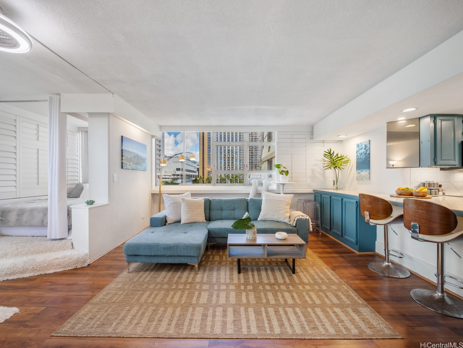 2500 Kalakaua Avenue 503