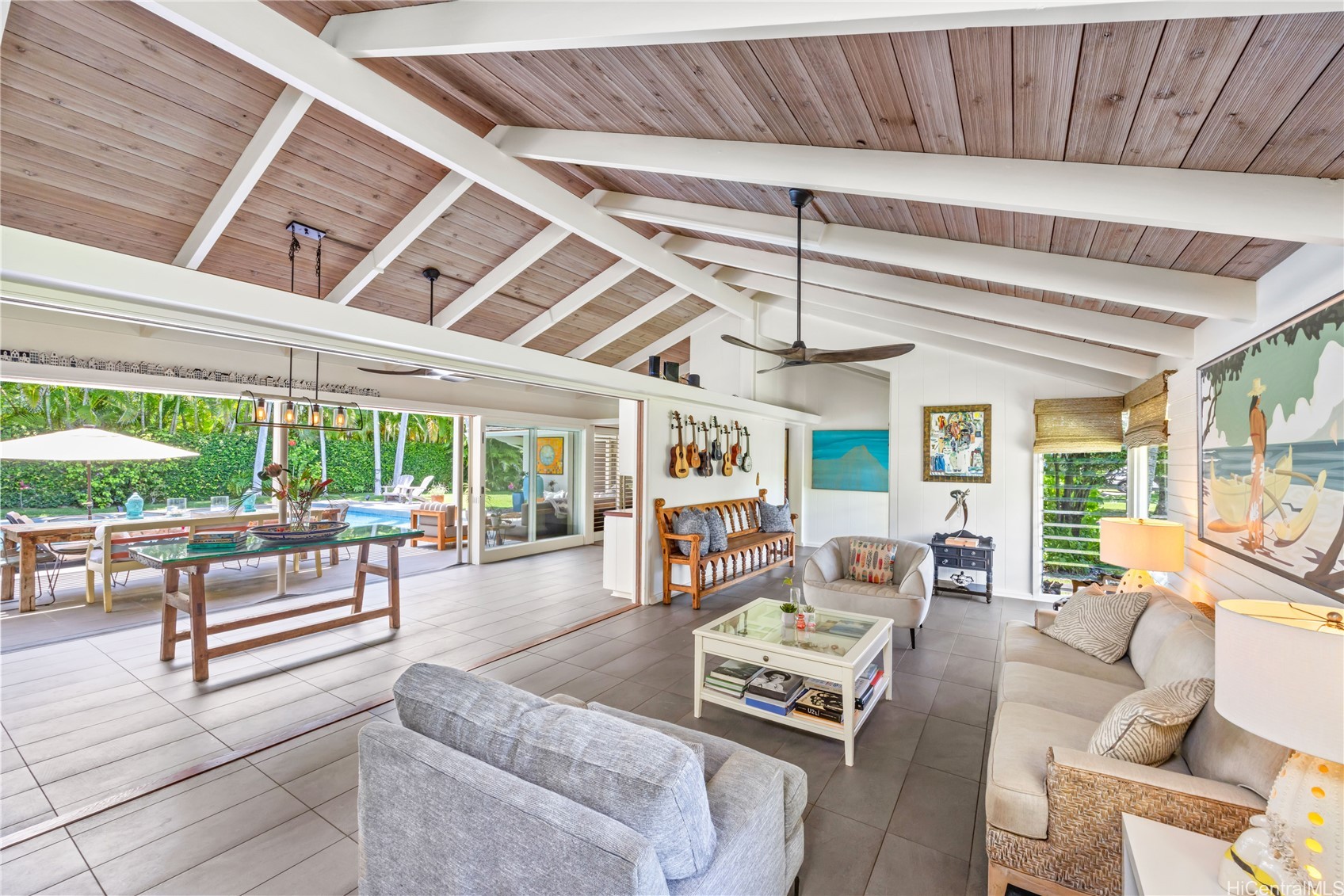 64 White Sands Place