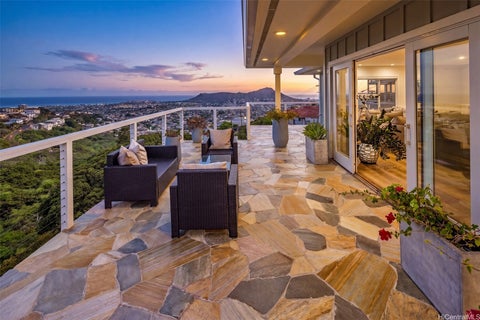 Photo of 1717 Iwi Way, Honolulu, HI 96816 (MLS # 202611449)