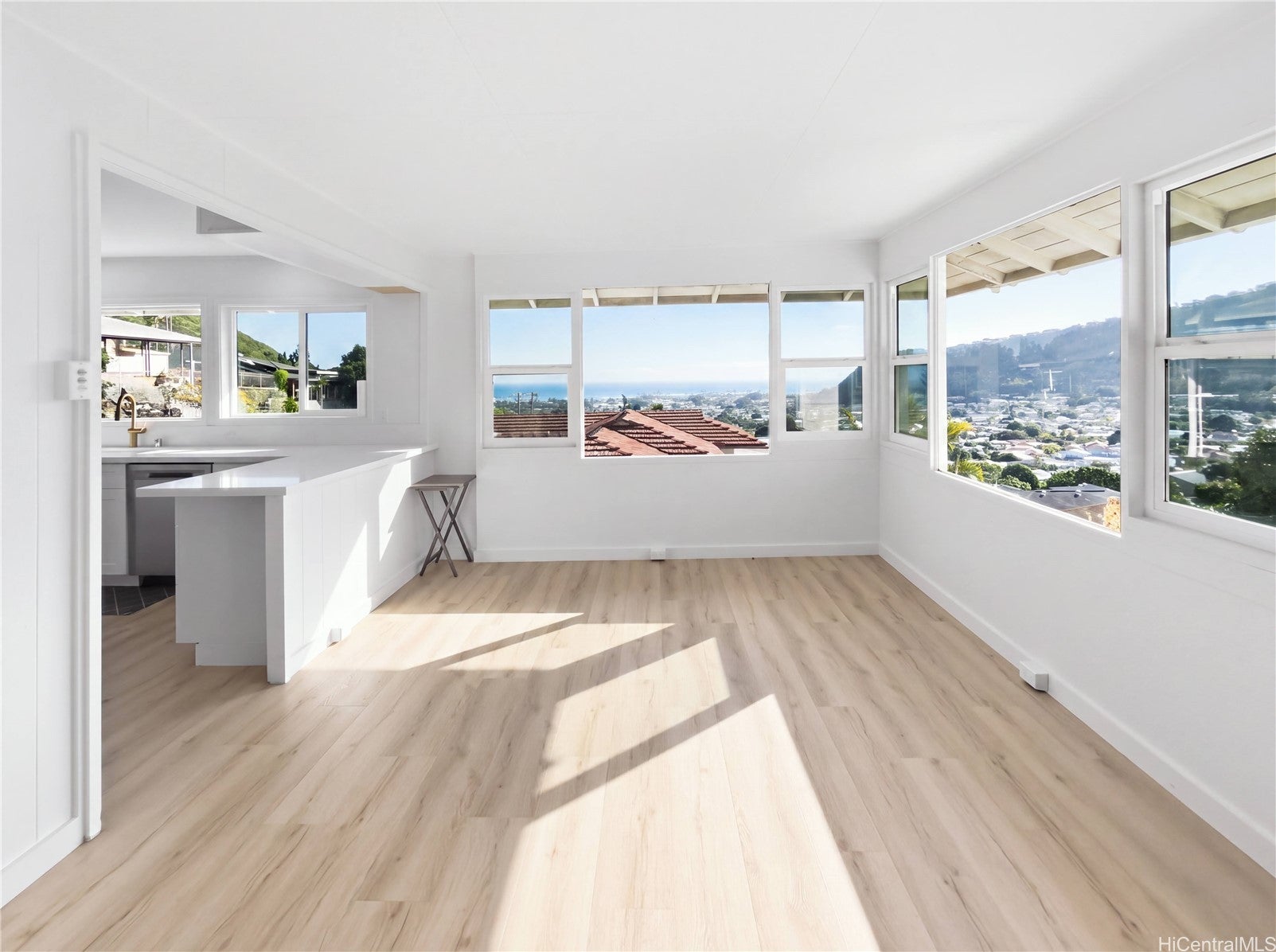 809 Ailuna Street