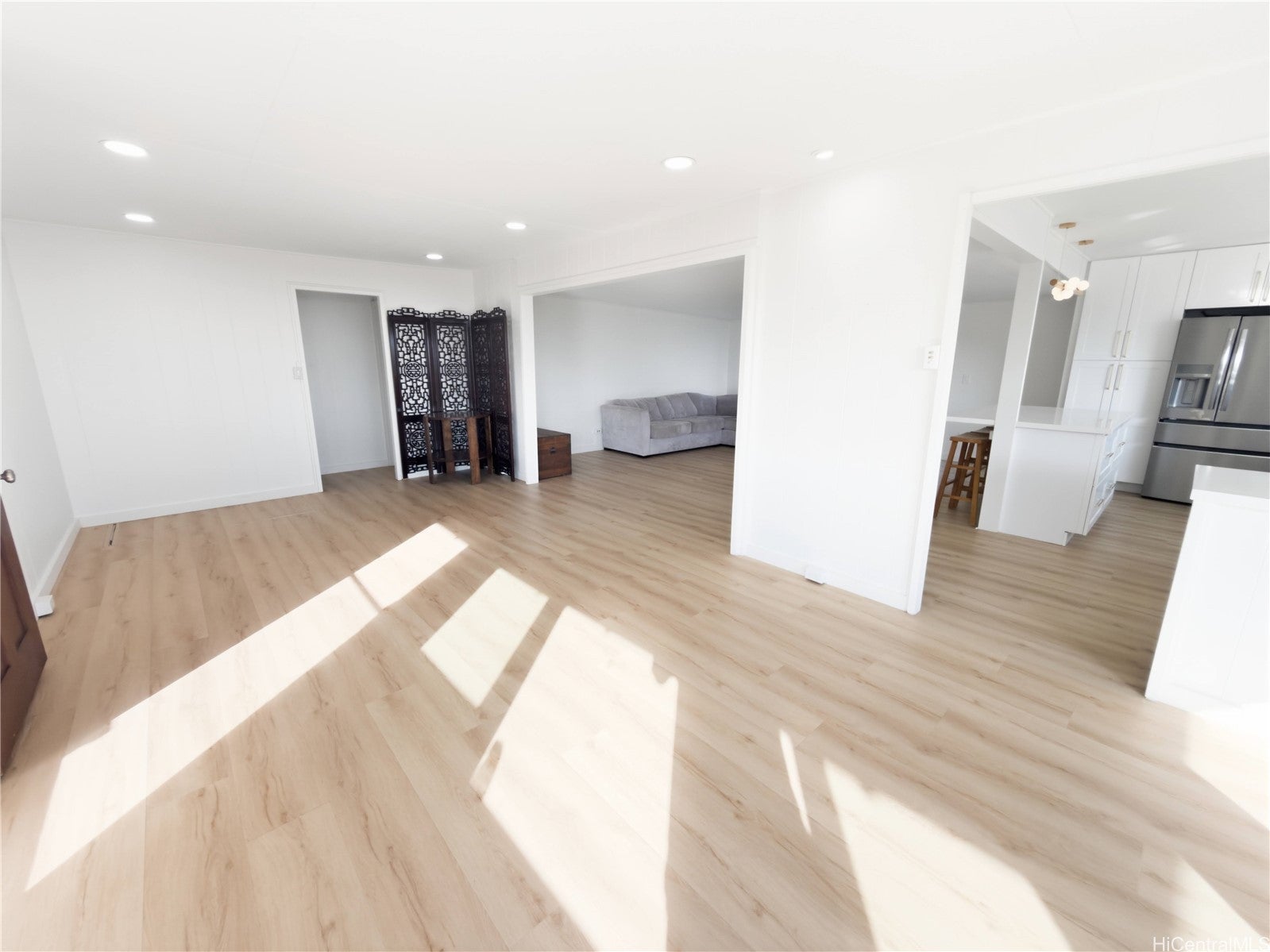 809 Ailuna Street