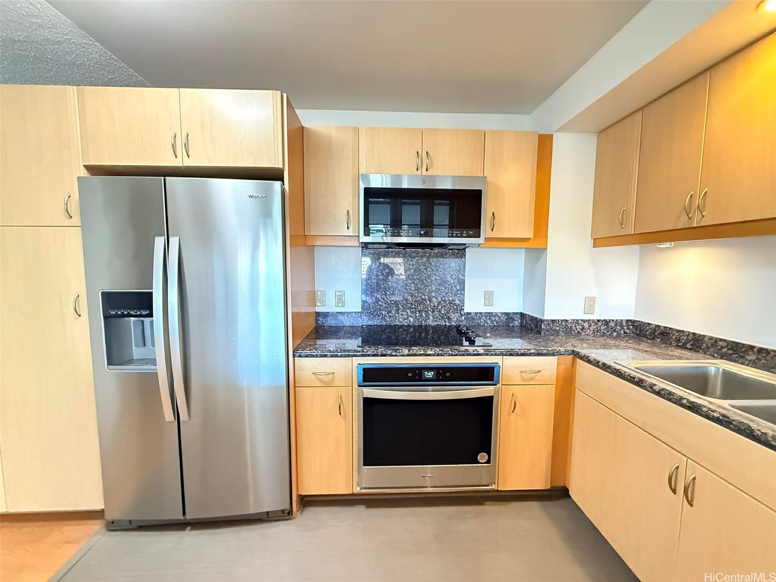 55 S Kukui Street D2701