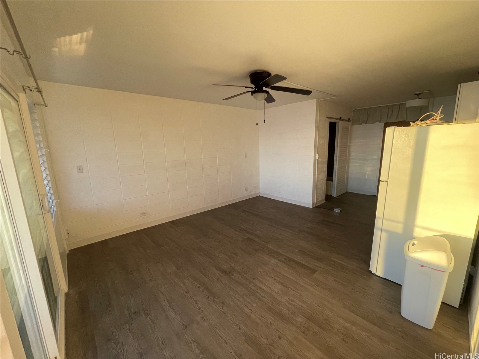 85-933 Bayview Street 403