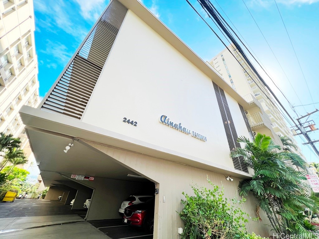 Ainahau Gardens Residential Lease