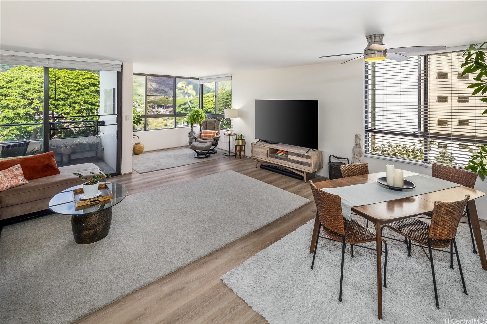 6770 Hawaii Kai Drive 301