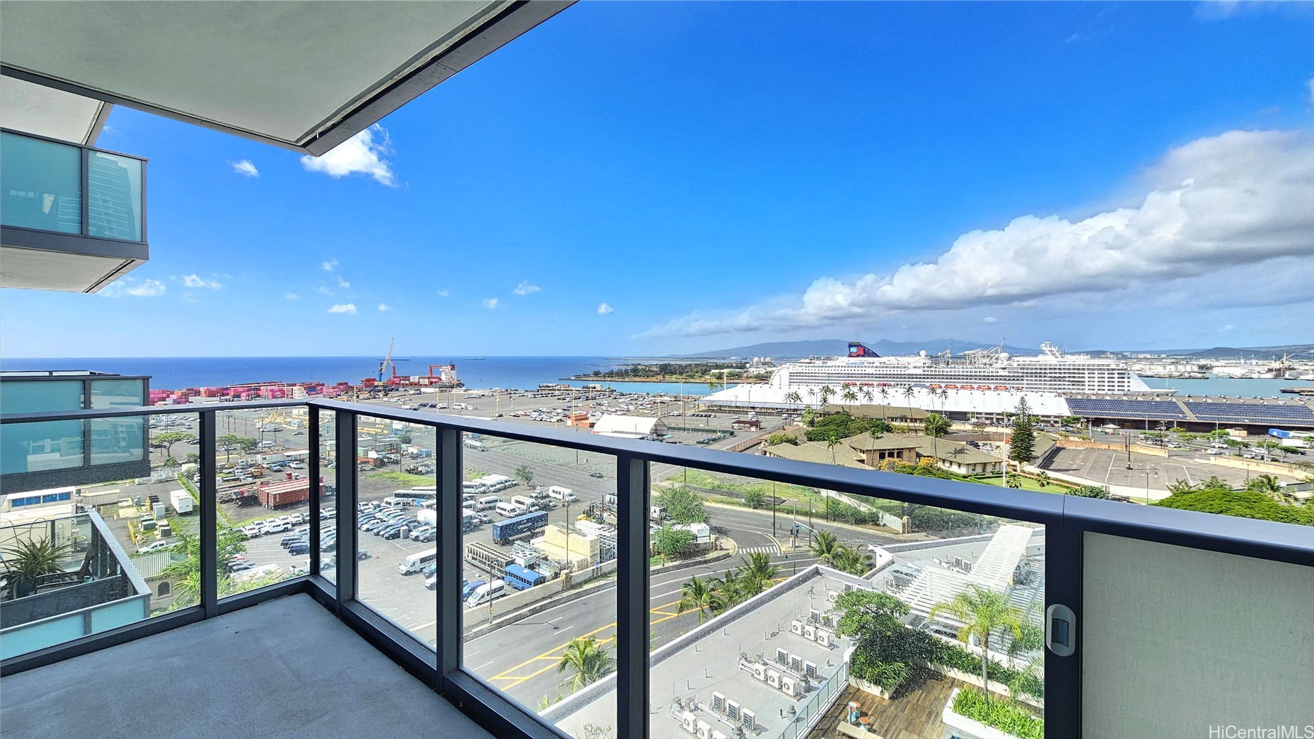 600 Ala Moana Boulevard 1304