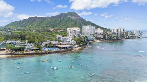 Photo of 2937 Kalakaua Avenue #49, Honolulu, HI 96815 (MLS # 202607799)