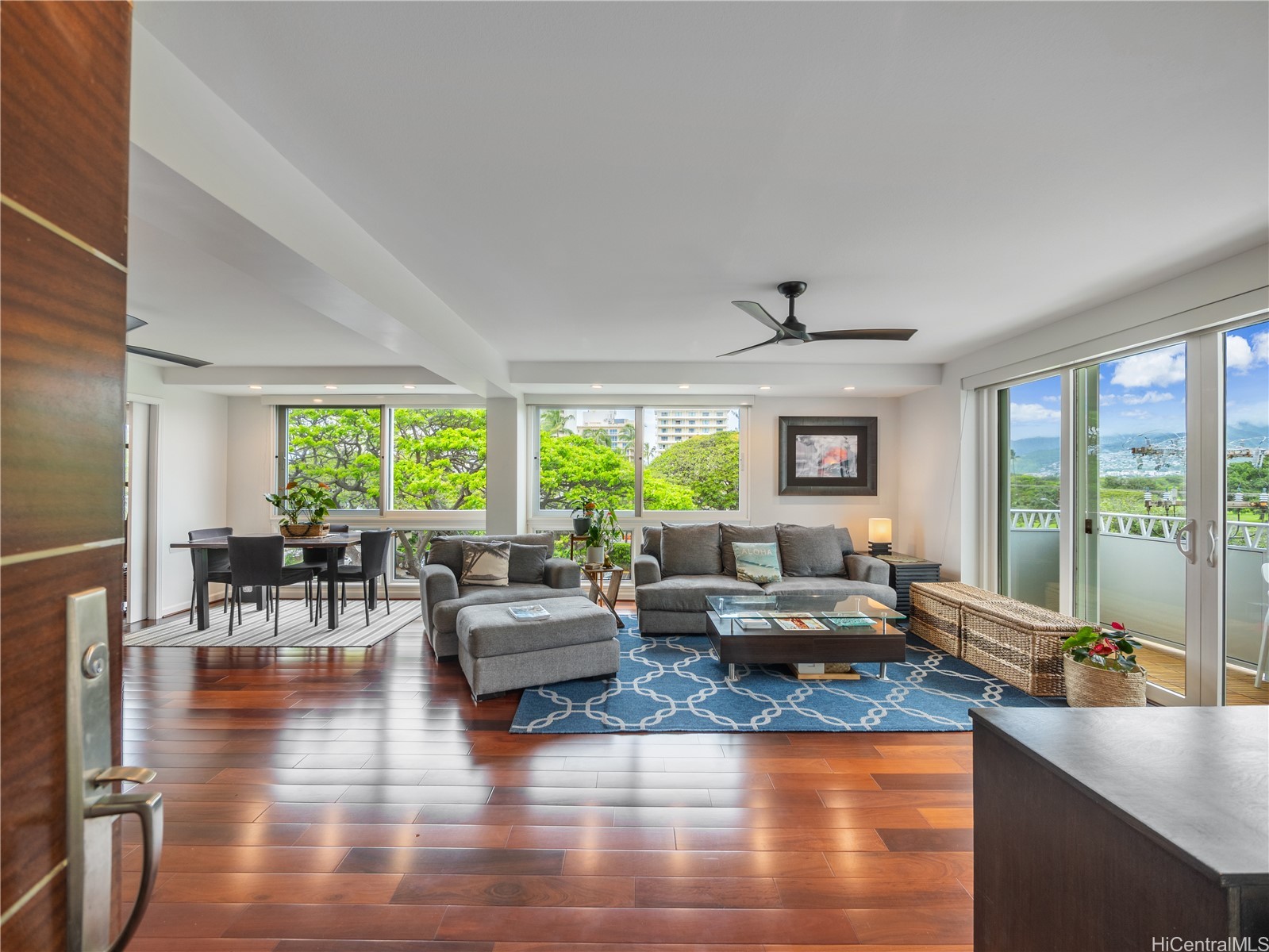 2937 Kalakaua Avenue 49