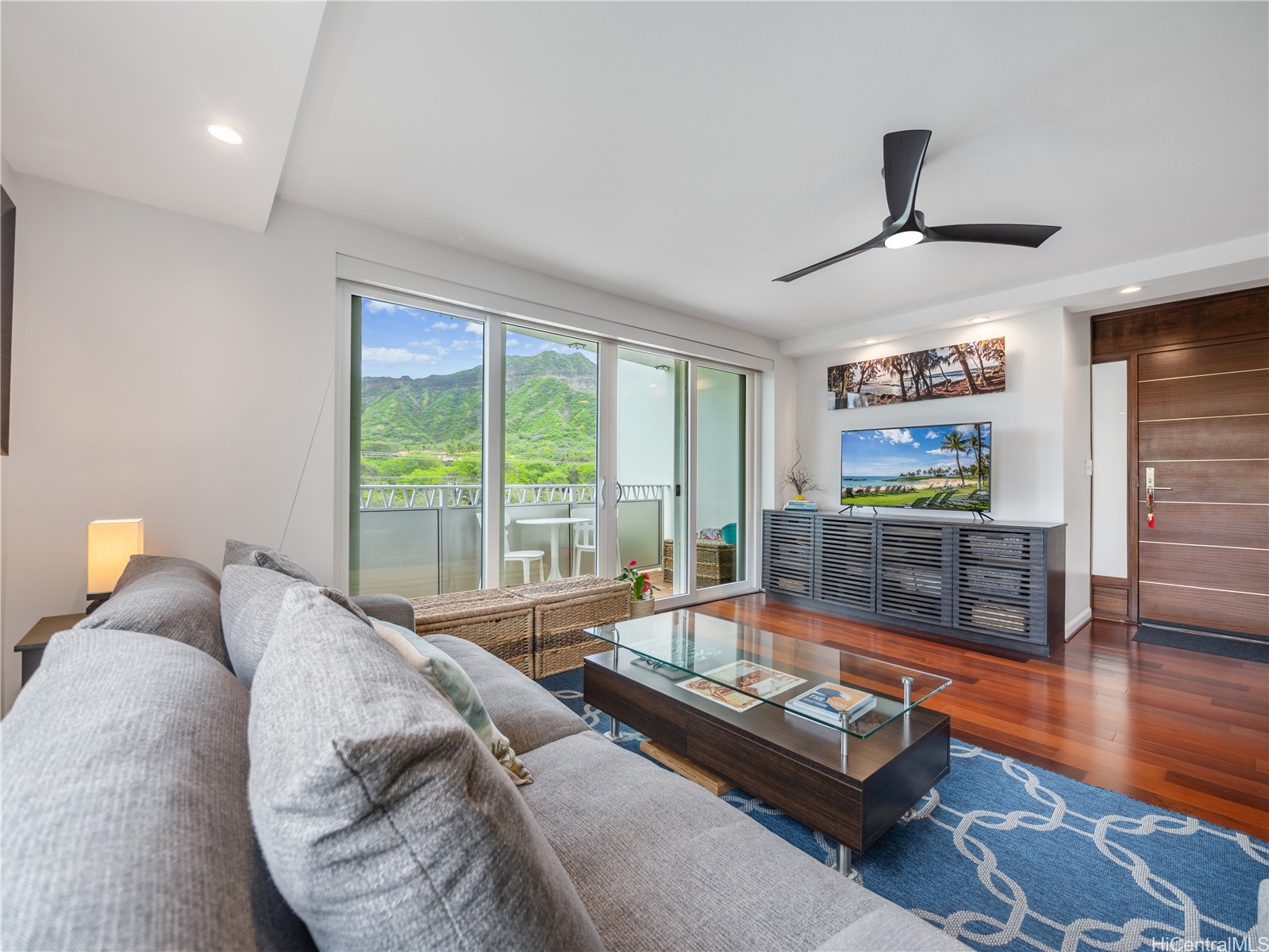 2937 Kalakaua Avenue 49