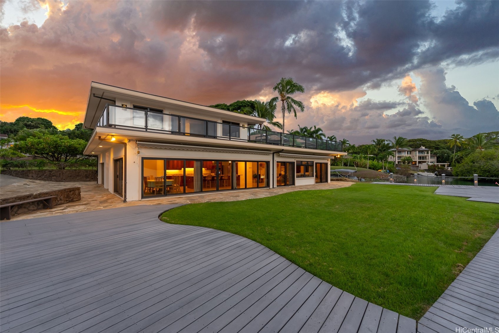 44-443 Kaneohe Bay Drive