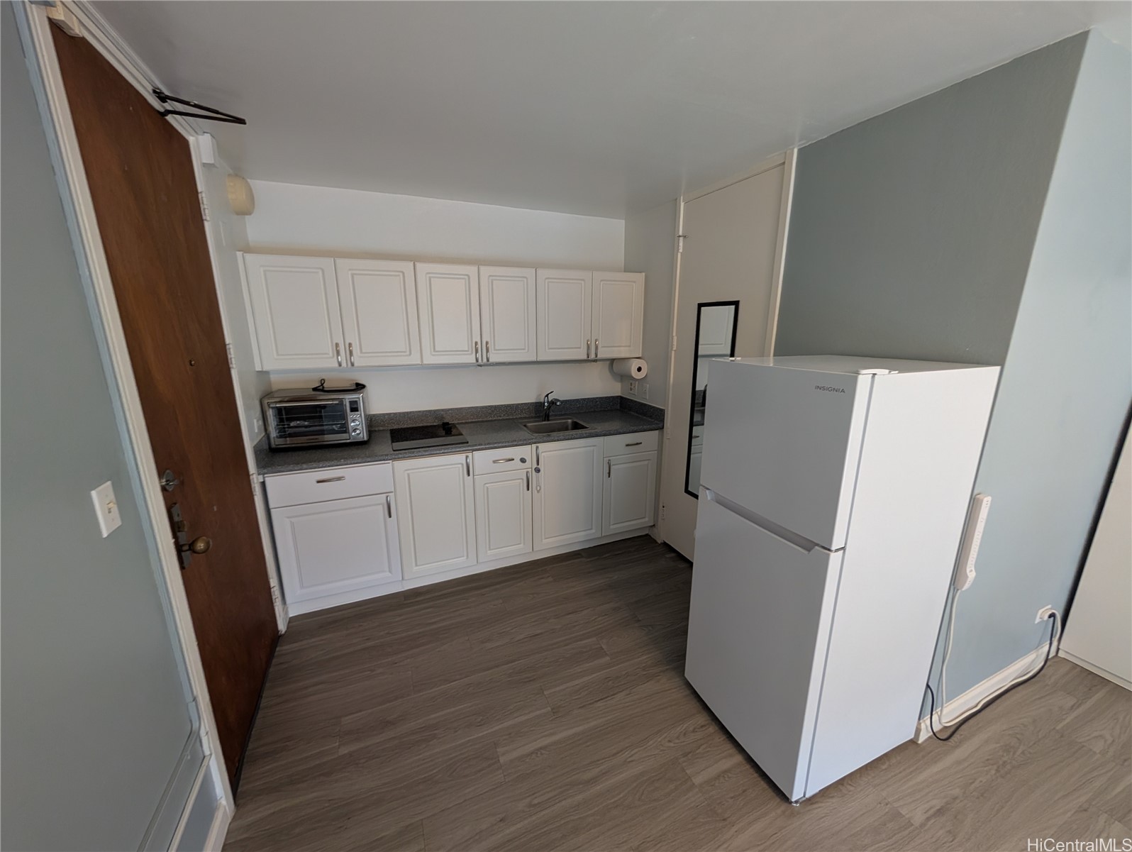 1750 Kalakaua Avenue 606