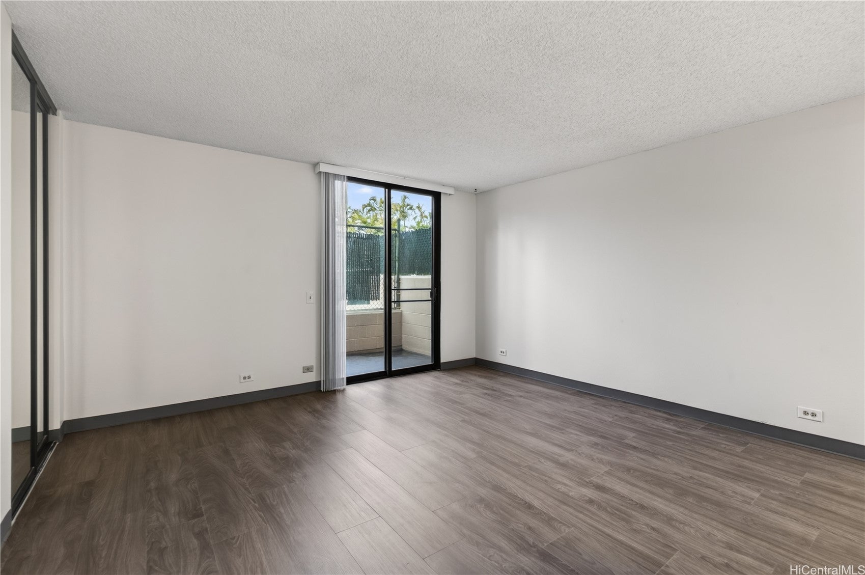 1441 Piikoi Street 108