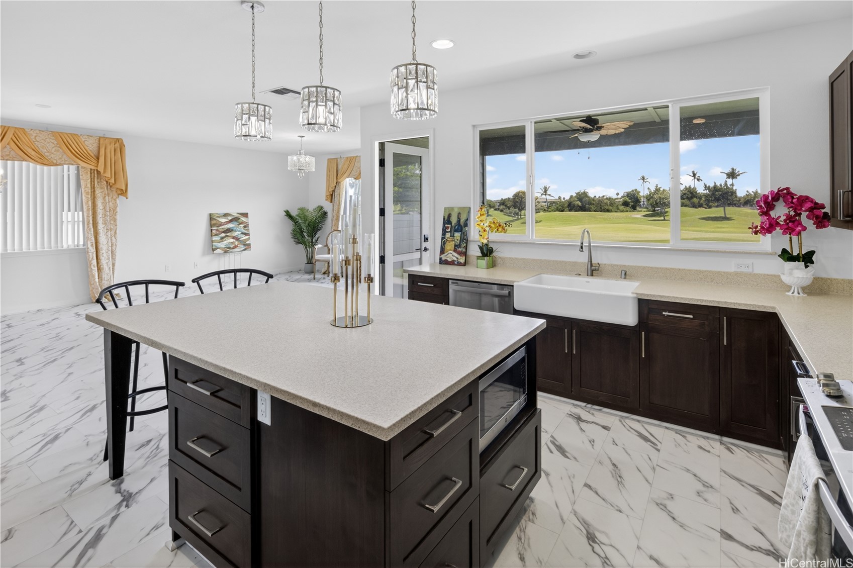 91-5408 Kapolei Parkway 27