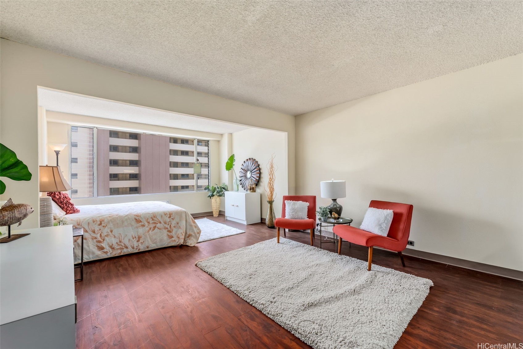 747 Amana Street 1008