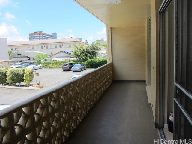 1323 Makiki Street A209