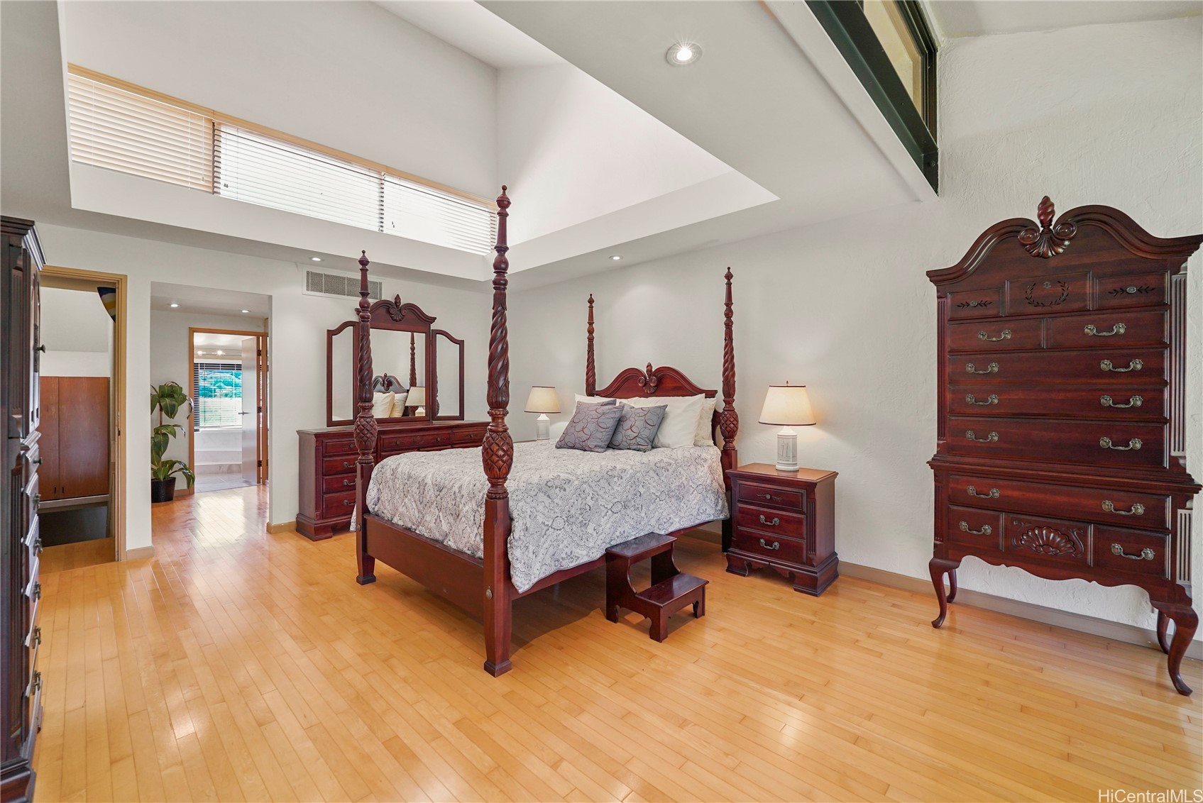 500 Lunalilo Home Road 28K