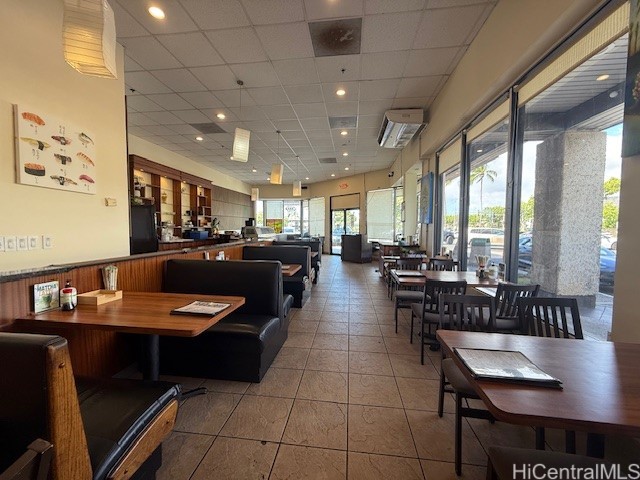 377 Keahole Street A-17