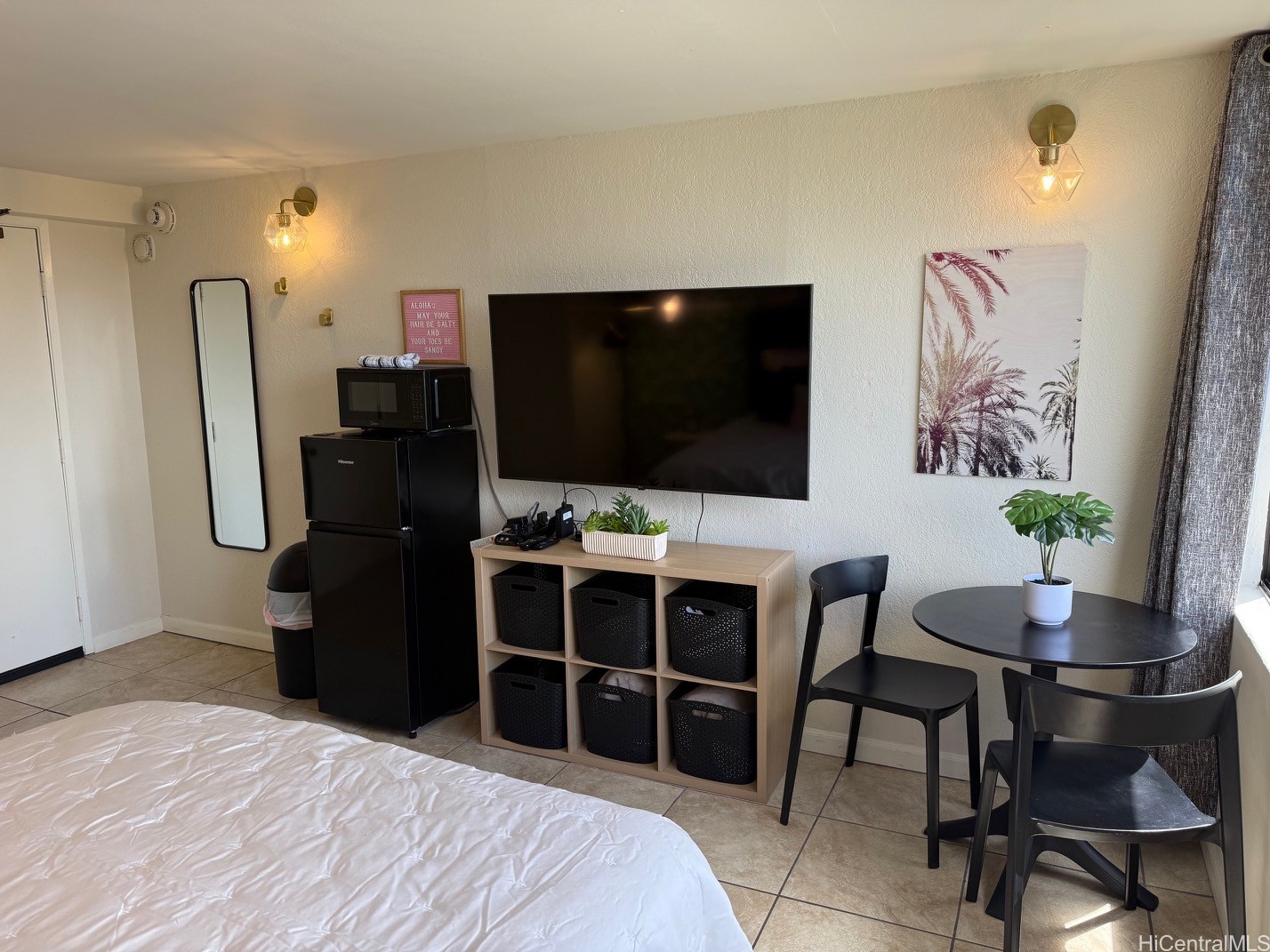 444 Niu Street 1415
