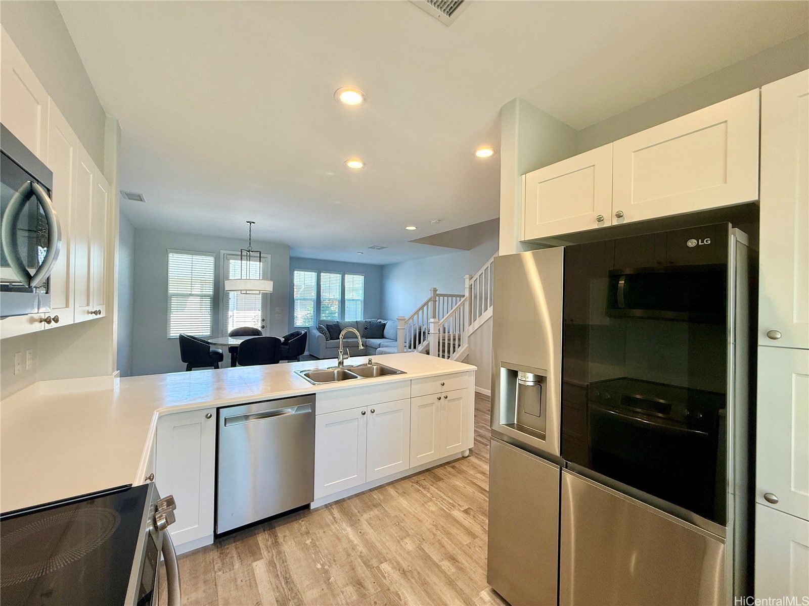 91-2220 Kaiwawalo Street 11-1105