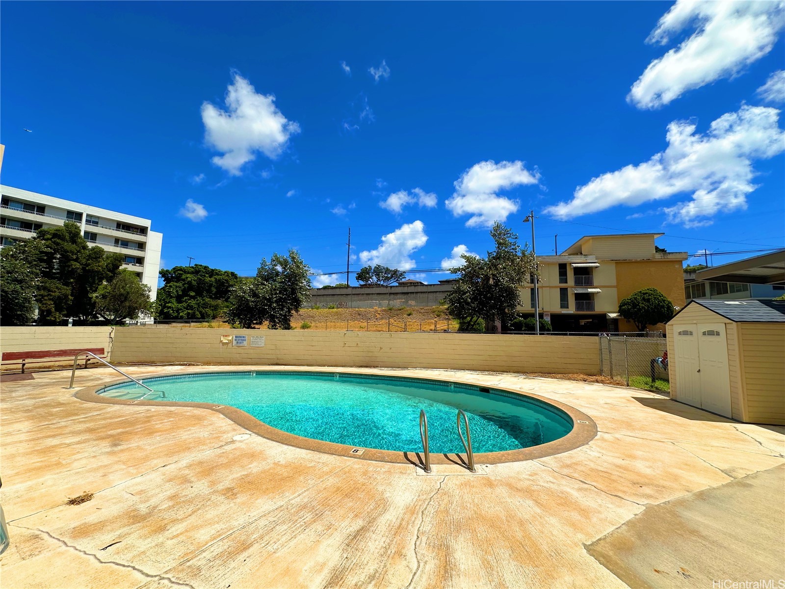 Salt Lake Manor Condominium