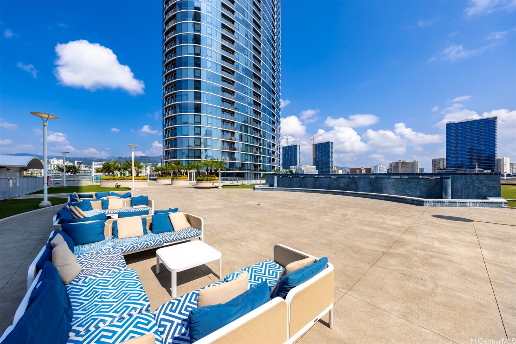Moana Pacific Condominium