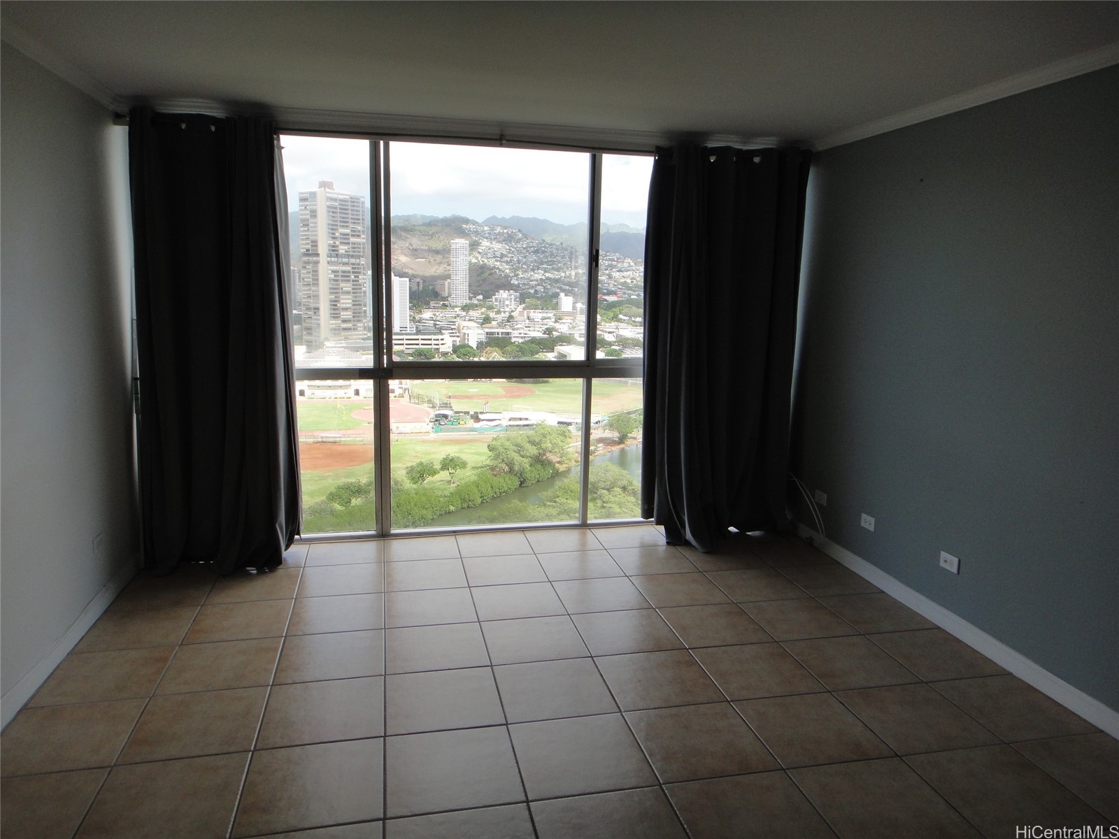 2211 Ala Wai Boulevard 2103