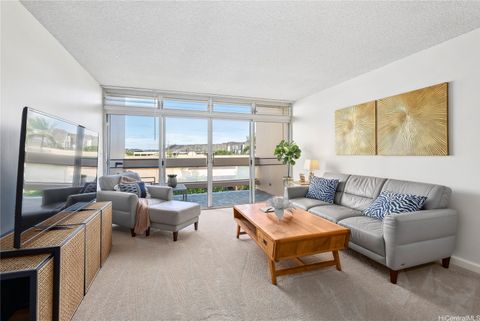 500 University Avenue 532 Honolulu HI 96826