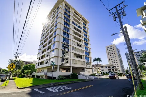1629 Wilder Avenue Unit 504, Honolulu, HI 96822 - #: 202503325