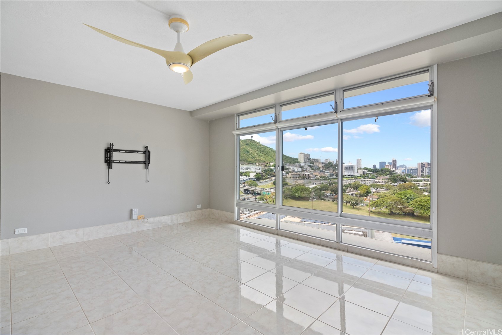 1511 Nuuanu Avenue 1223