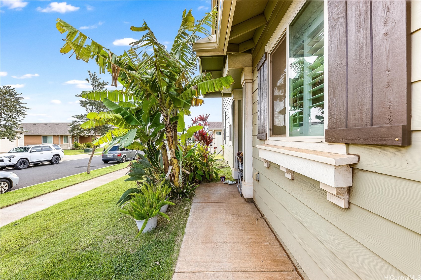 91-1287 Uluahewa Street