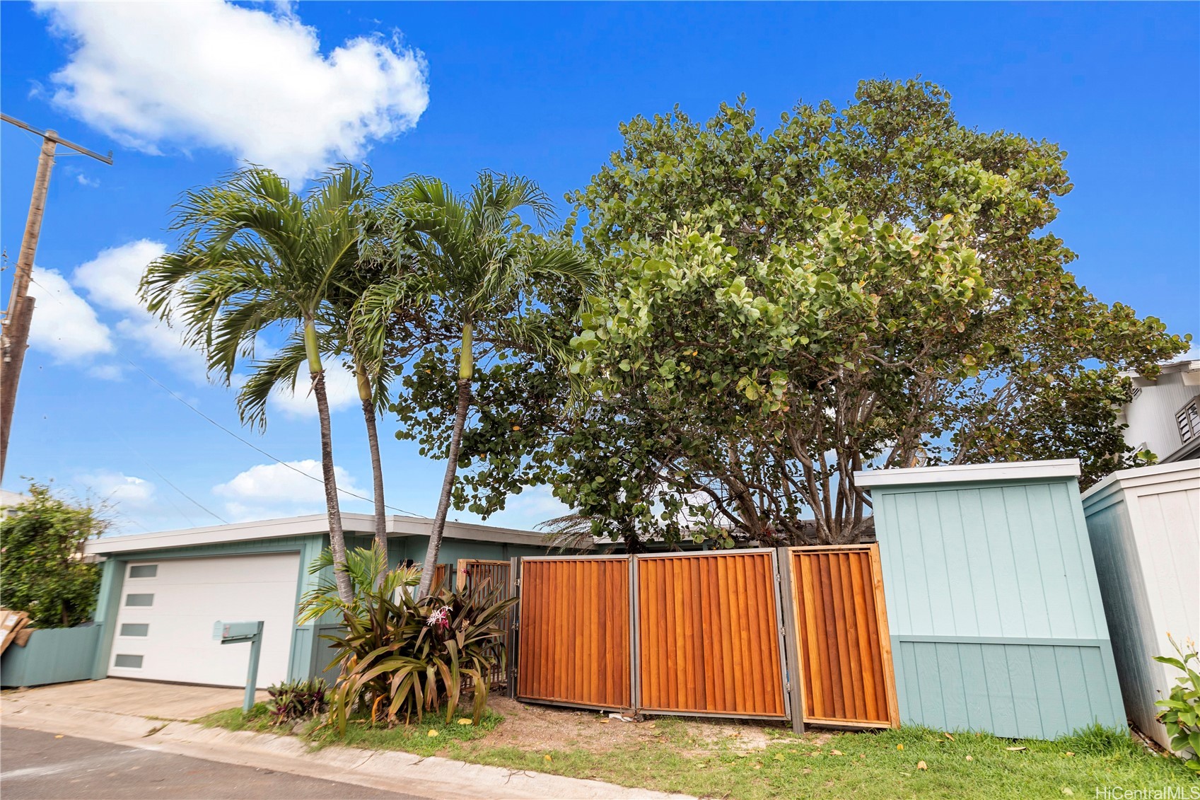 Waialua Home Residence
