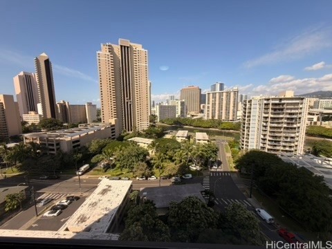 411 Hobron Lane 1506