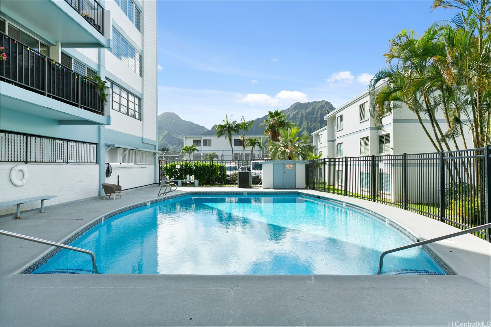 Na Pali Gardens Condominium