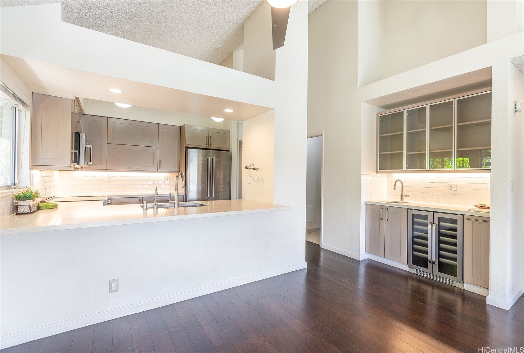 7007 Hawaii Kai Drive A21