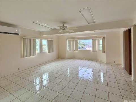 Photo of 98-460 Puaapiki Street, Aiea, HI 96701 (MLS # 202616041)
