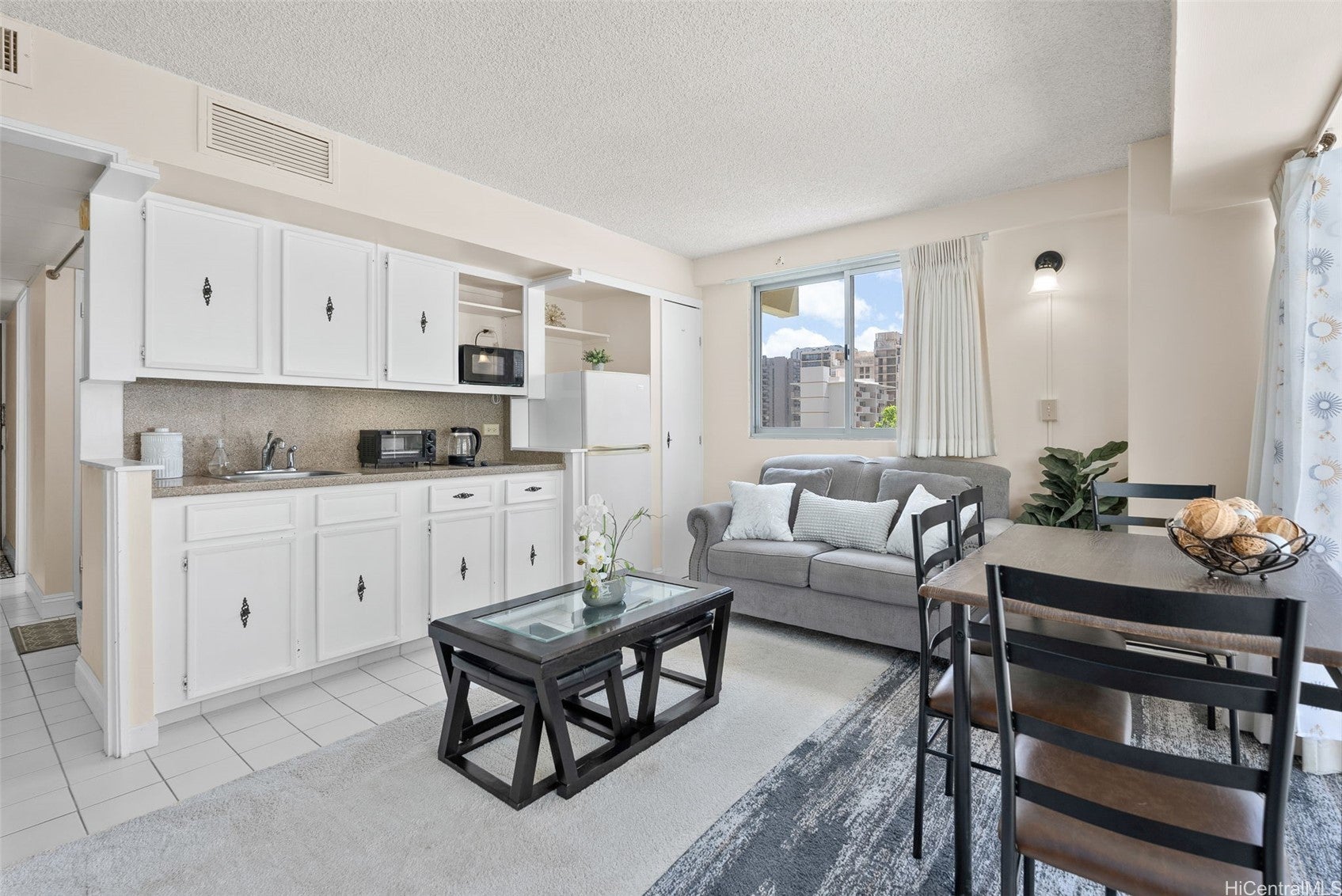 2440 Kuhio Avenue 501