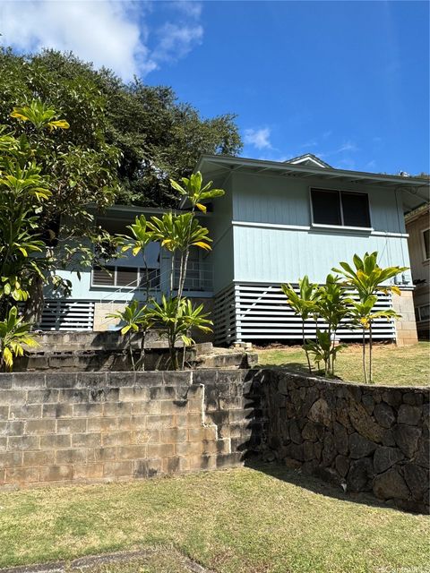3606 Halekipa Place Honolulu HI 96816