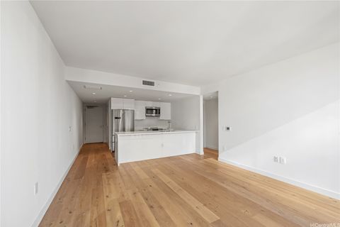 1001 Queen Street 2605 Honolulu HI 96814