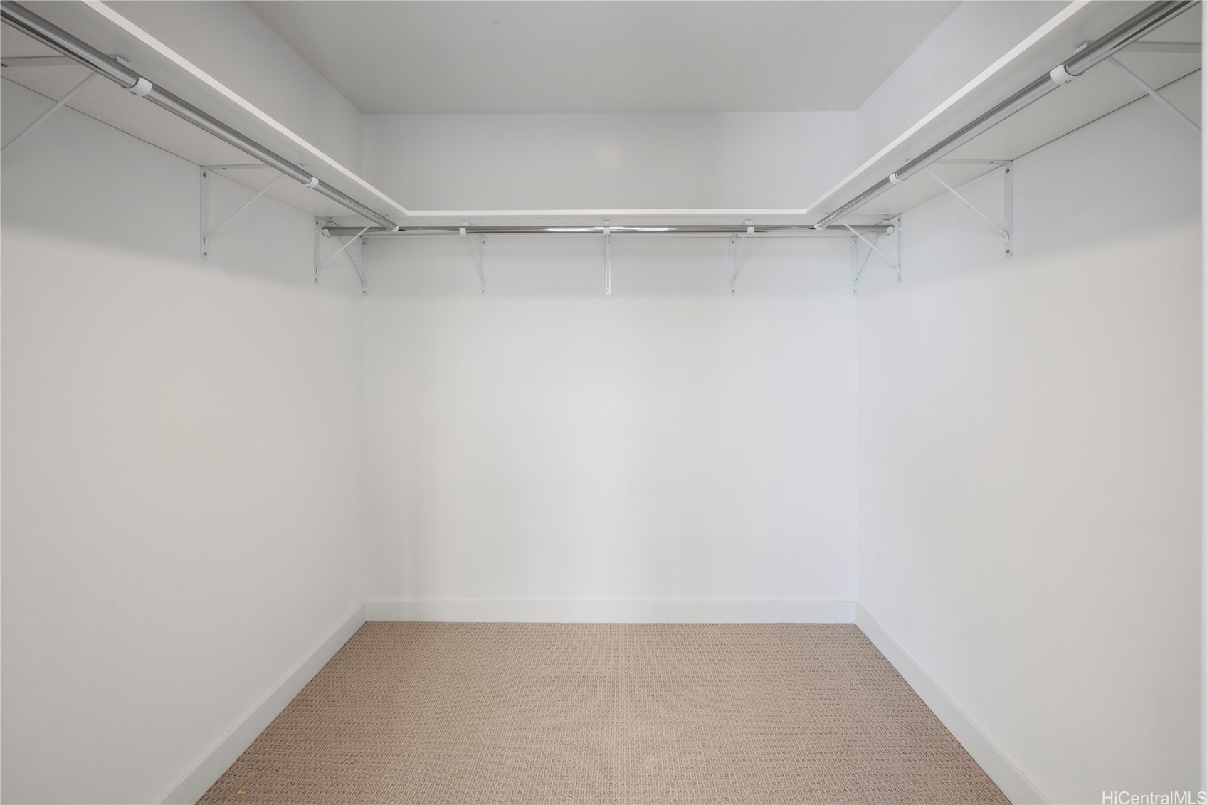 1001 Queen Street 2605