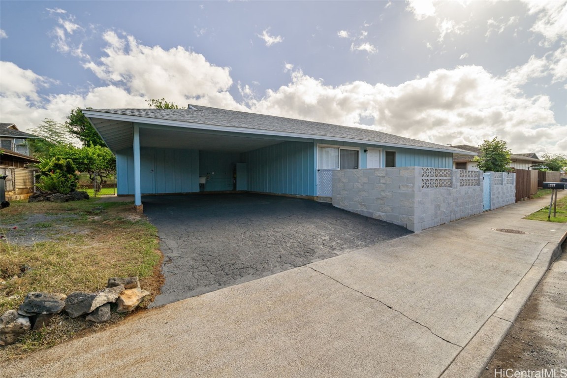 Pearl City-upper Duplex