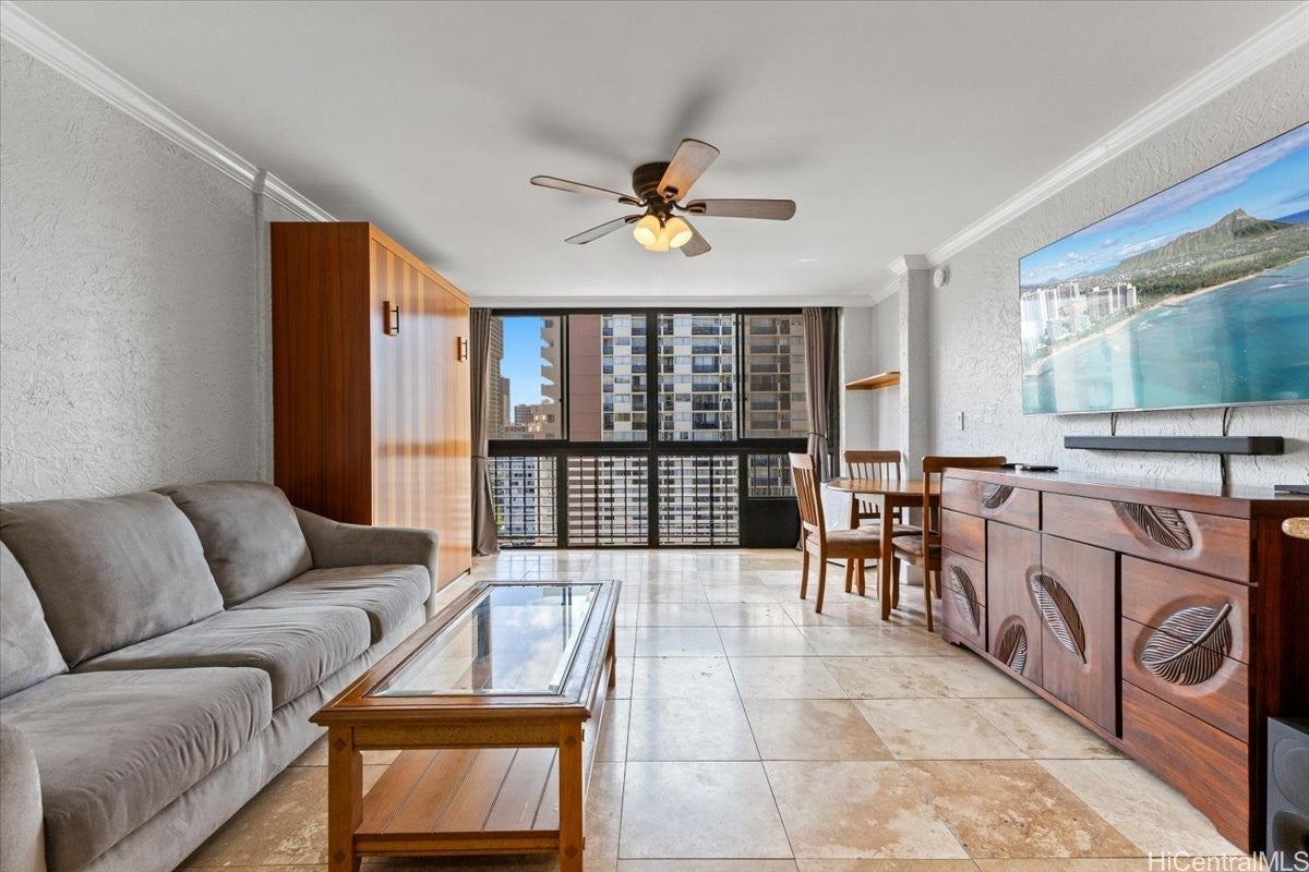 2345 Ala Wai Boulevard 1704