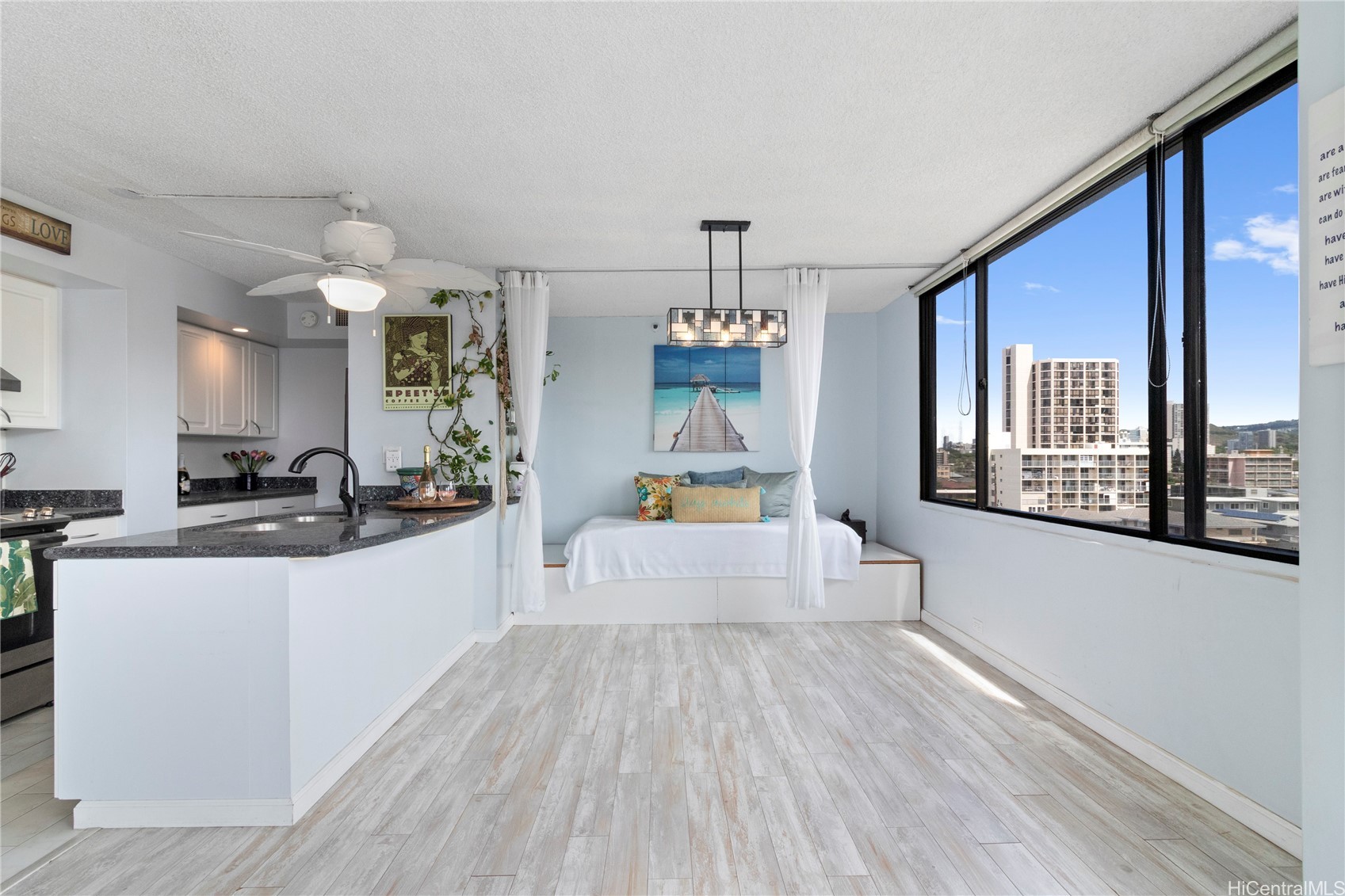 2232 Kapiolani Boulevard 704