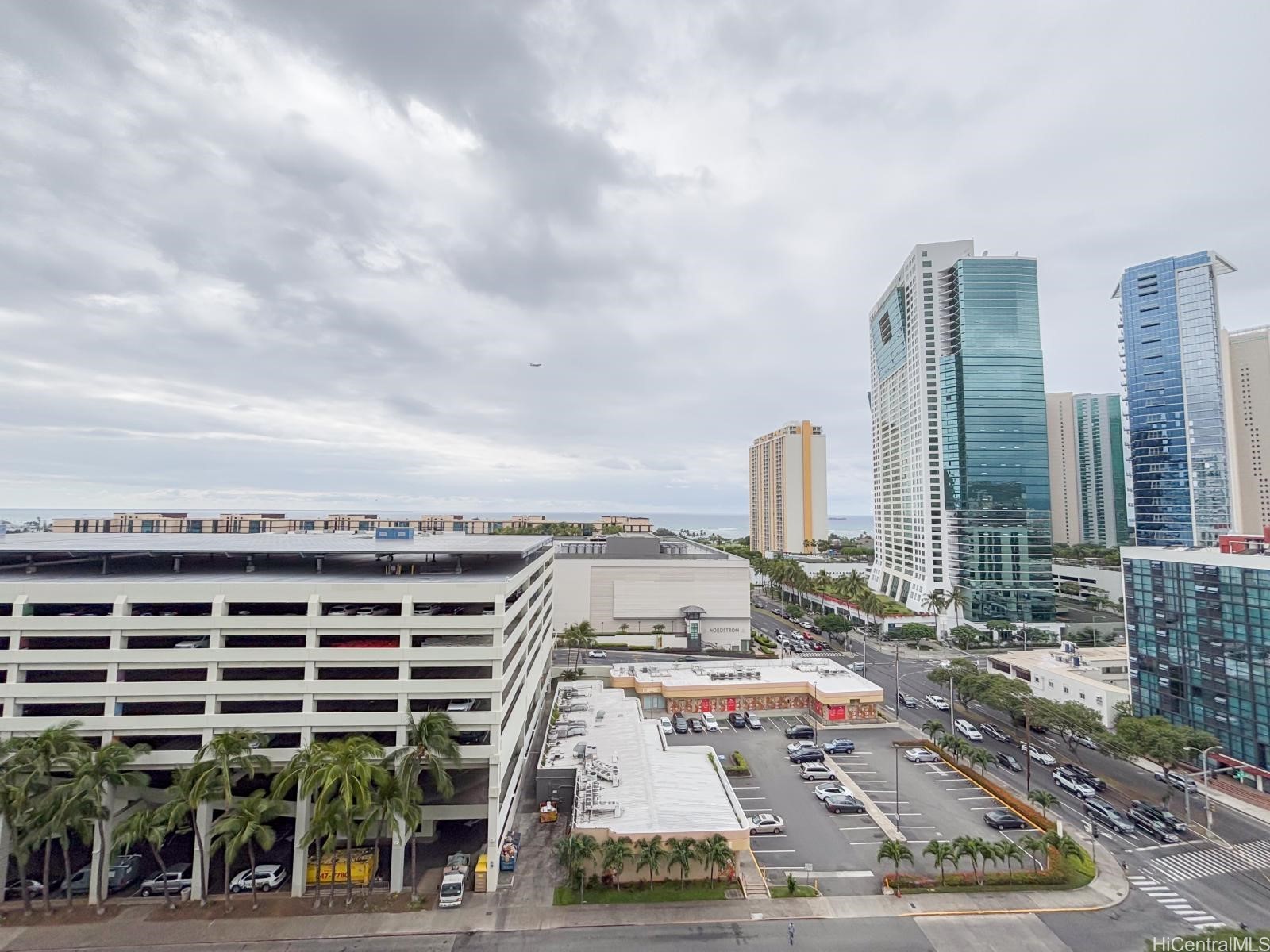 Uraku Tower Hawaii Residential Lease