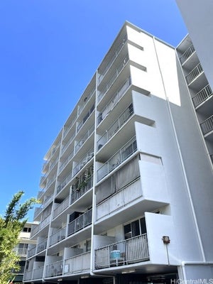 1941 CHURCH LN APT 705, HONOLULU, HI 96826 - Image 5605bab962985ee72a9ee0e4e2ac492f/2154485585